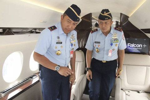Interior Pesawat Falcon 8X A-0802 milik TNI Angkatan Udara. Foto: Dok. TNI AU