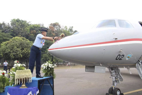 Pesawat Falcon 8X A-0802 milik TNI Angkatan Udara tiba di Indonesia pada Agustus 2024. Foto: Dok. TNI AU
