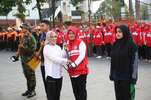 Penjabat Sementara (Pjs) Wali Kota Surabaya, Restu Novi Widiani pada peluncuran "Surabaya Bergerak" Jilid II. Foto: Dok. Istimewa