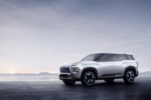 Mobil konsep Mitsubishi DST Concpet. Foto: Mitsubishi Motors