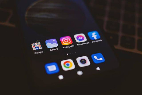 Ilustrasi Apa yang Kamu Ketahui dengan Tombol Reset. Sumber: Pexels/Geri Tech