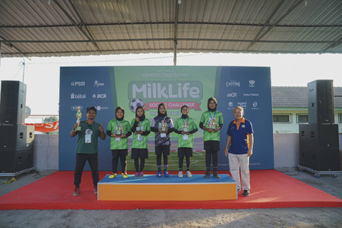 Pemenang Skill Challenge MilkLife Soccer Challenge Yogyakarta Series 2 2024. Foto: Dok. MilkLife Soccer