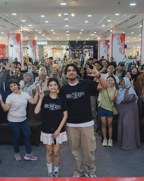 Cornelio Sunny dan Ratu Sofya. Foto: Instagram/ @ratusfy_