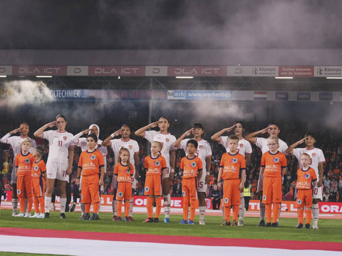 Claudia Scheunemann, penyerang Timnas Wanita Indonesia, saat menghadapi Timnas Wanita Belanda di Stadion De Vijverberg, Doetinchem, Belanda, Sabtu (26/10/2024). Foto: Instgaram/ @c.a.scheunemann