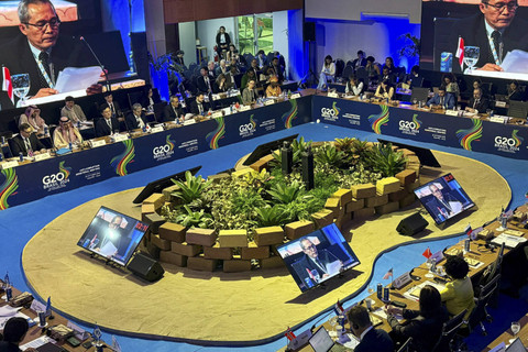 Wakil Ketua KPK Alexander Marwata menyampaikan paparannya saat menghadiri forum G20 Anti-Corruption Working Group (ACWG), di Natal, Brasil, Kamis (24/10/2024). Foto: Dok. KPK