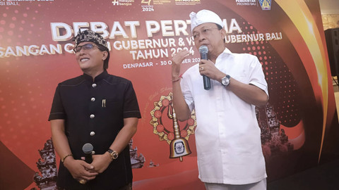 Paslon Cagub dan Cawagub Bali nomor urut 02, Koster-Giri usai debat perdana Pilgub Bali 2024 di Hotel Prime Sanur, Rabu (30/10/2024). Foto: Denita BR Matondang/kumparan