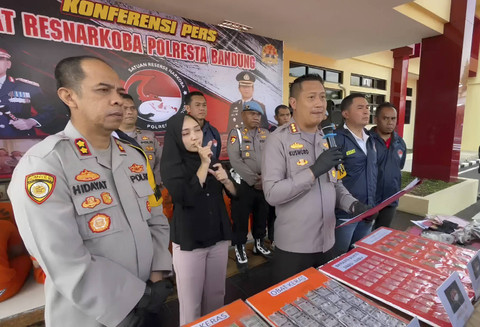 Jumpa pers kasus narkotika di Polresta Bandung, Soreang, Kamis (31/10/2024).  Foto: Robby Bouceu/kumparan