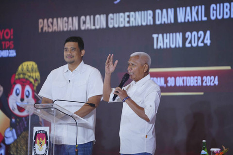Paslon 01 Pilgub Sumut, Bobby Nasution-Surya di Grand Mercure Hotel, Rabu (30/10/2024). Foto: Dok. Istimewa