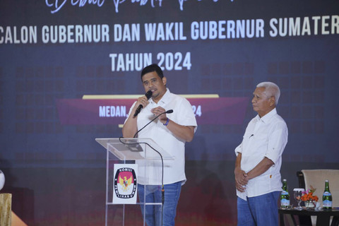 Paslon 01 Pilgub Sumut, Bobby Nasution-Surya di Grand Mercure Hotel, Rabu (30/10/2024). Foto: Dok. Istimewa