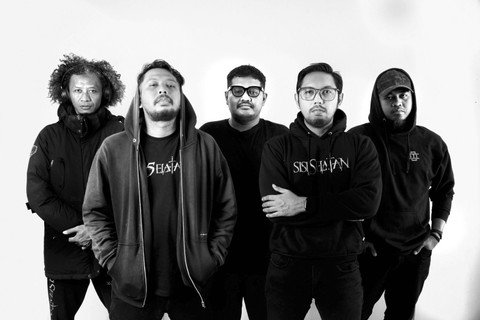 Grup musik Sisi Selatan merilis album Bhavitra. Foto: Dok. Istimewa