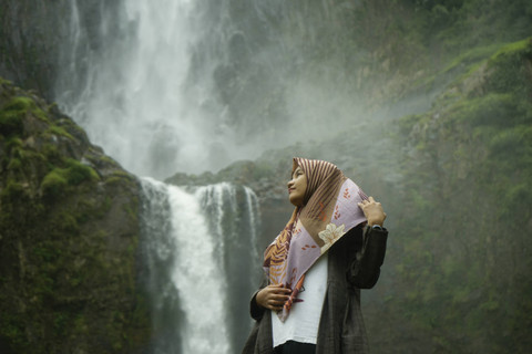 Air Terjun Ponot di Asahan, Sumatera Utara. Foto: Shutterstock