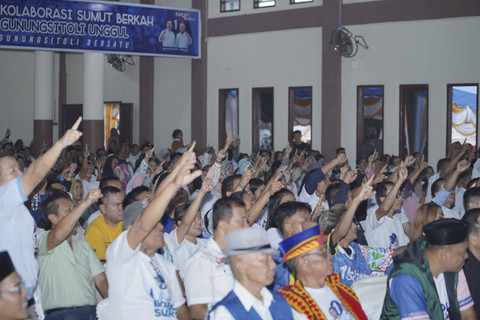 Cagub Sumut Bobby Nasution kampanye di Kepulauan Nias. Foto: Dok. Istimewa