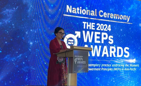 Dwi Faiz, Officer in Charge for Country Representative of UN Women Indonesia memberikan Sambutan pada Malam Penganugerahan WEPs Awards 2024 di Shangri-La Jakarta, Selasa (29/10/2024).