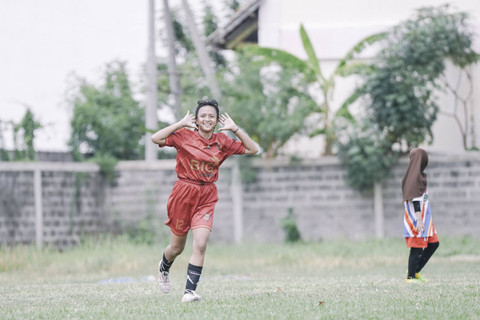 Liga Putri Surabaya 2024 Series 1 digelar di Lapangan Poral, Kota Surabaya, Minggu (27/10/2024).  Foto: Dok. Bonek & Liga Putri Surabaya