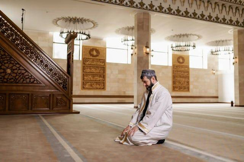 Ilustrasi Macam-Macam Sholawat Nabi. Sumber: Pexels/A Darmel