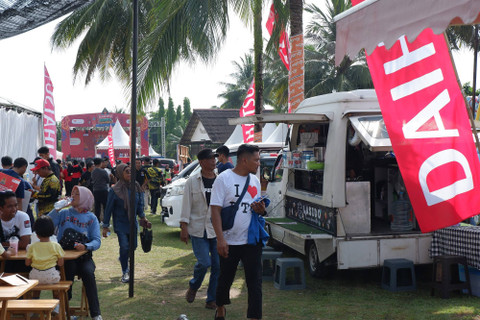Acara Daihatsu Kumpul Sahabat Balikpapan 2024 di Pantai Kilang Mandiri, Minggu (3/11/2024). Foto: Sena Pratama/kumparan