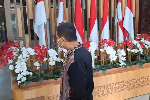 Ayah Ronald Tannur, Edward Tannur mendatangi Kantor Kejaksaan Tinggi (Kejati) Jawa Timur, Selasa (5/11/2024). Foto: Dok. Istimewa