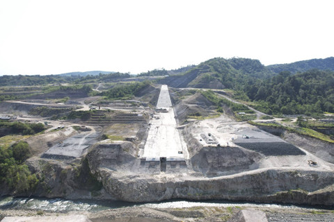 Pembangunan Bendungan Tiga Dihaji.  Foto: Dok. Waskita Karya