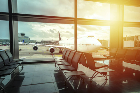Ilustrasi Bandara. Foto: Shutterstock