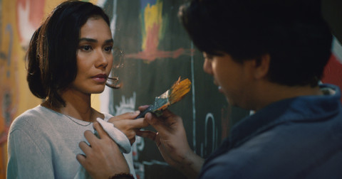 Adinia Wirasti di film Hidup Ini Terlalu Banyak Kamu. Foto: Istimewa