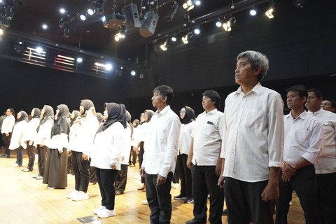 KPUD Jakarta lantik 103.845 anggota KPPS untuk Pilgub Jakarta, Kamis (8/11/2024). Foto: Dok. Humas KPUD Jakarta
