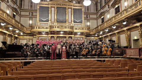 Konser Jakarta Concert Orchestra & Batavia Madrigal Singers 