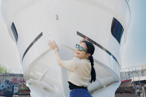 Prilly Latuconsina Beli Kapal Yacth. Foto: Instagram/ @prillylatuconsina96