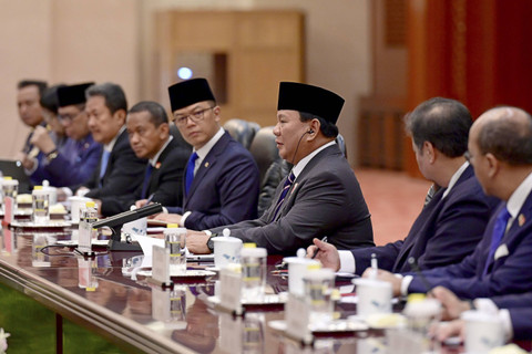 Presiden Prabowo menyampaikan sambutan saat melakukan pertemuan dengan Ketua Kongres Rakyat Nasional Zhao Leji di Beijing, Sabtu (9/11/2024). Foto: Dok. Muchlis Jr - Biro Pers Sekretariat Presiden
