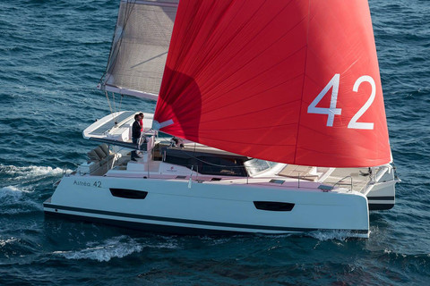 Yacht Sourcing Bawa Gaya Hidup Berlayar Mewah ke Indonesia. Foto: Dok. Yacht Sourcing