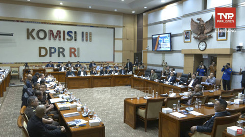 Rapat Komisi III DPR RI dengan Kejaksaan Agung RI, Rabu (13/11/2024). Foto: YouTube/ TVR Parlemen