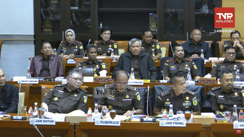 Rapat Komisi III DPR RI dengan Kejaksaan Agung RI, Rabu (13/11/2024). Foto: YouTube/ TVR Parlemen