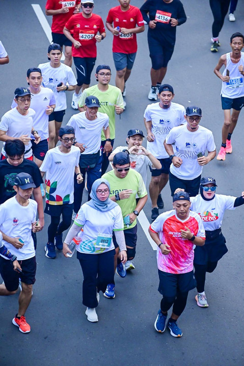 Para peserta LIGHTrun 2k24. Foto: dok. LIGHThouse