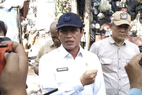 Menteri Lingkungan Hidup/Kepala Badan Pengendalian Lingkungan Hidup (BPLH), Hanif Faisol Nurofiq, di Yogyakarta, Senin (18/10/2024). Foto: Dok. Kementerian Lingkungan Hidup 