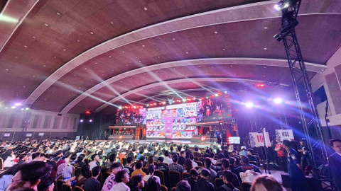 Lewat Dunia Games dan IndiHome, Telkomsel resmi berpartisipasi dalam MPL ID Season 14. Foto: Dok. Telkomsel