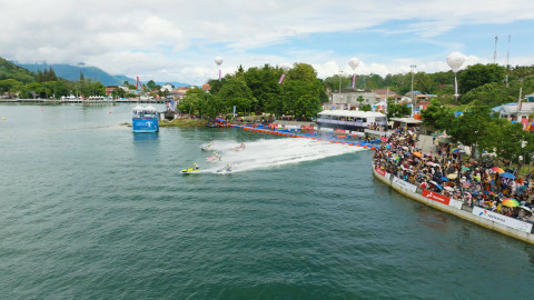 Event olahraga air berskala dunia, Aquabike Jetski World Championship berlangsung di Danau Toba selama 13-17 November 2024. Foto: InJourney