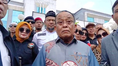 Said Didu sebelum masuk ke gedung Polresta Tangerang. Dok: kumparan