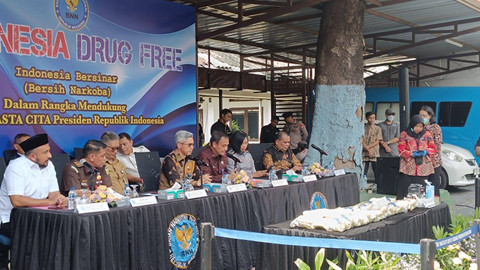 Badan Narkotika Nasional (BNN) memusnahkan barang bukti narkotika berupa 20.221,35 gram sabu. Foto: Dok. Istimewa
