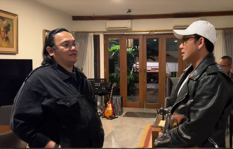 Farhat Abbas dan Denny Sumargo. Foto: TikTok Denny Sumargo