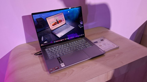 Lenovo Yoga Pro 7. Foto: Muhammad Fikrie/kumparan