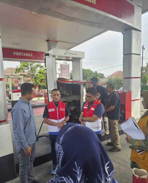 Tim Pertamina Patra Niaga saat sidak SPBU di DIY beberapa waktu lalu. Foto: Dok. Pertamina