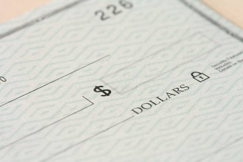 Ilustrasi syarat formal bilyet giro. Foto: Unsplash/Money Knack