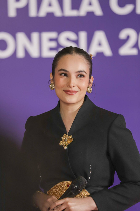 Aktris Chelsea Islan berpose saat Malam Anugerah Piala Citra Festival Film Indonesia (FFI) 2024 di ICE BSD, Kabupaten Tangerang, Banten, Rabu (20/11/2024). Foto: Jamal Ramadhan/kumparan