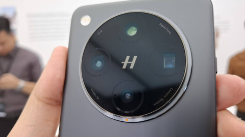 Kamera belakang Oppo Find X8 Pro. Foto: Muhammad Fikrie/kumparan