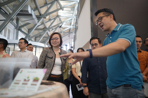 Wakil Menteri Ekonomi Kreatif Irene Umar (ketiga dari kiri) pada Impact Day yang digelar BRI Ventures. Foto: Dok. BRI
