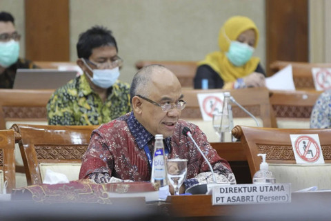 Direktur Utama PT Asabri Wahyu Suparyono saat mengikuti Rapat Kerja Komisi VI di Jakarta, Rabu (9/5/2021). Foto: Istimewa/HO/ Antara