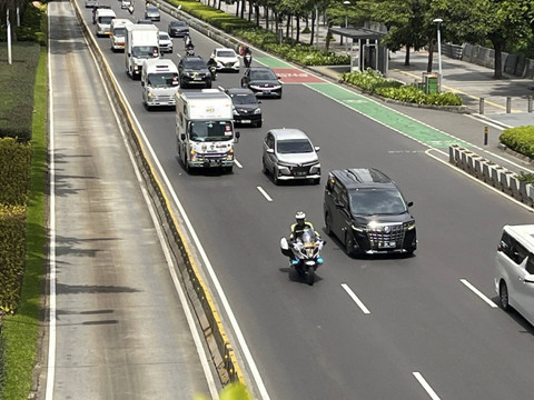 Kegiatan konvoi 50 Isuzu Menemani di Jalan. Foto: Fitra Andrianto/kumparan