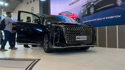 MPV mewah MG G90 di GJAW 2024. Foto: Trio Witjaksono/kumparan