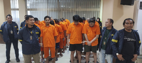 Tampang para tersangka terkait kasus judi online Komdigi. Foto: Rachmadi Rasyad/kumparan