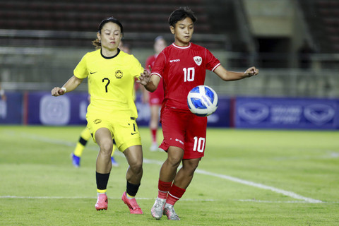 Pertandingan Timnas Wanita Indonesia melawan Timnas Wanita Malaysia di ASEAN Women's Cup 2024.  Foto: Dok. Lao Football Federation