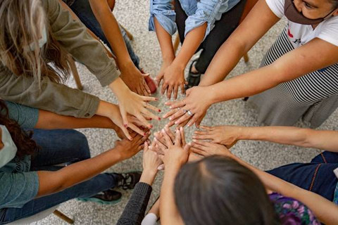 Soal Akidah Akhlak Kelas 7 Semester 1. Foto hanya ilustrasi. Sumber foto: Unsplash/Shelby